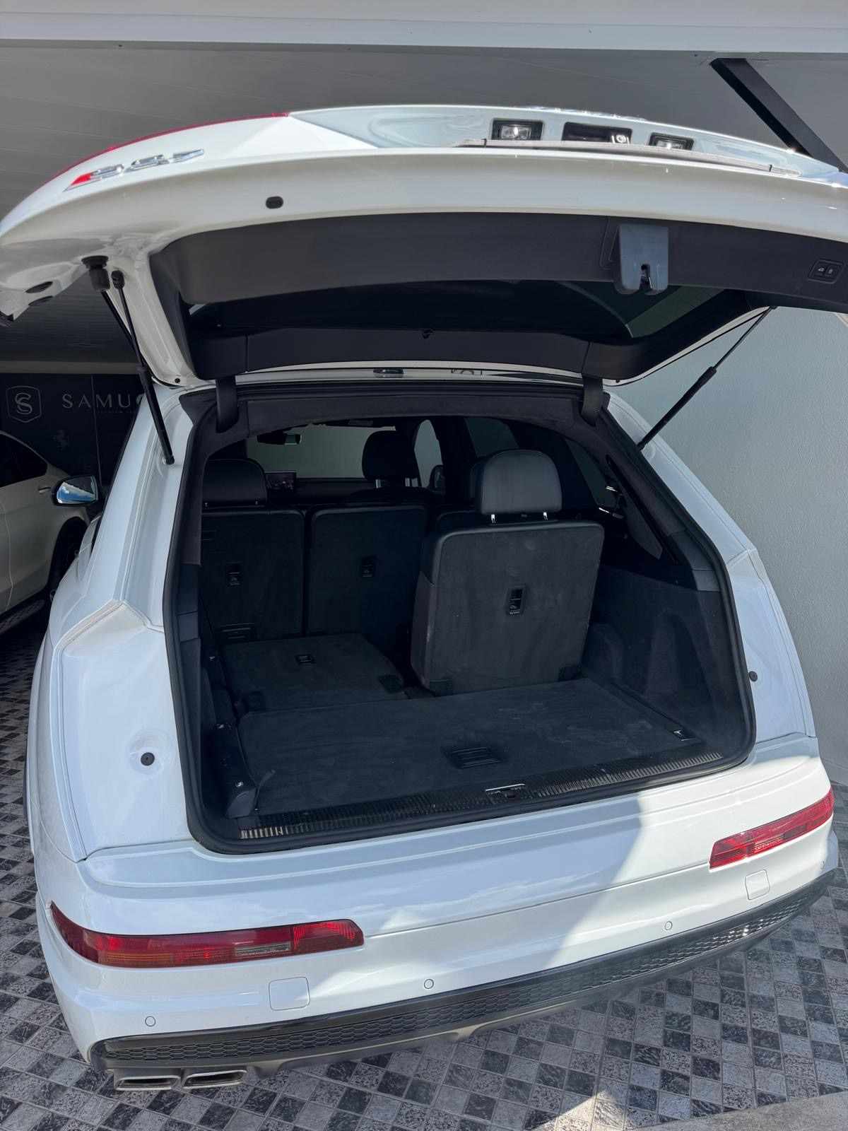 audi-q7-sq7-4-0-tdi-v8-quattro-2017-diesel-3956cc