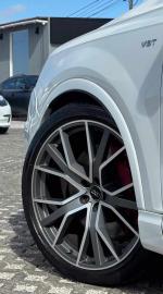 audi-q7-sq7-4-0-tdi-v8-quattro-2017-diesel-3956cc