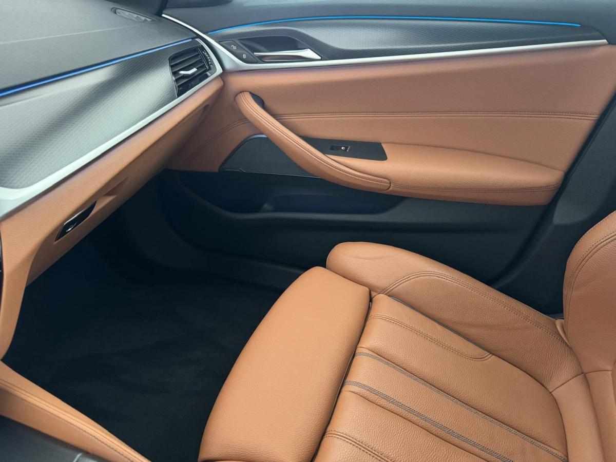 bmw-serie-5-530e-2023-gasolina-1998cc