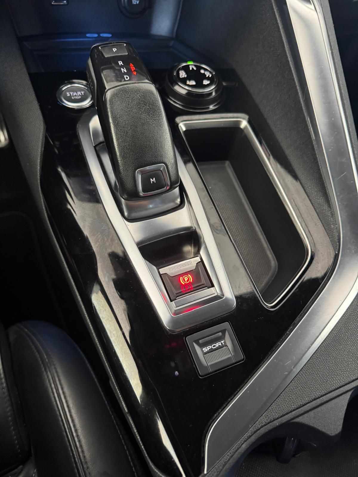 peugeot-5008-2-0-bluehdi-2018-diesel-1997cc
