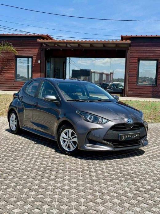 toyota-yaris-1-5-hybrid-2022-gasolina-1490cc