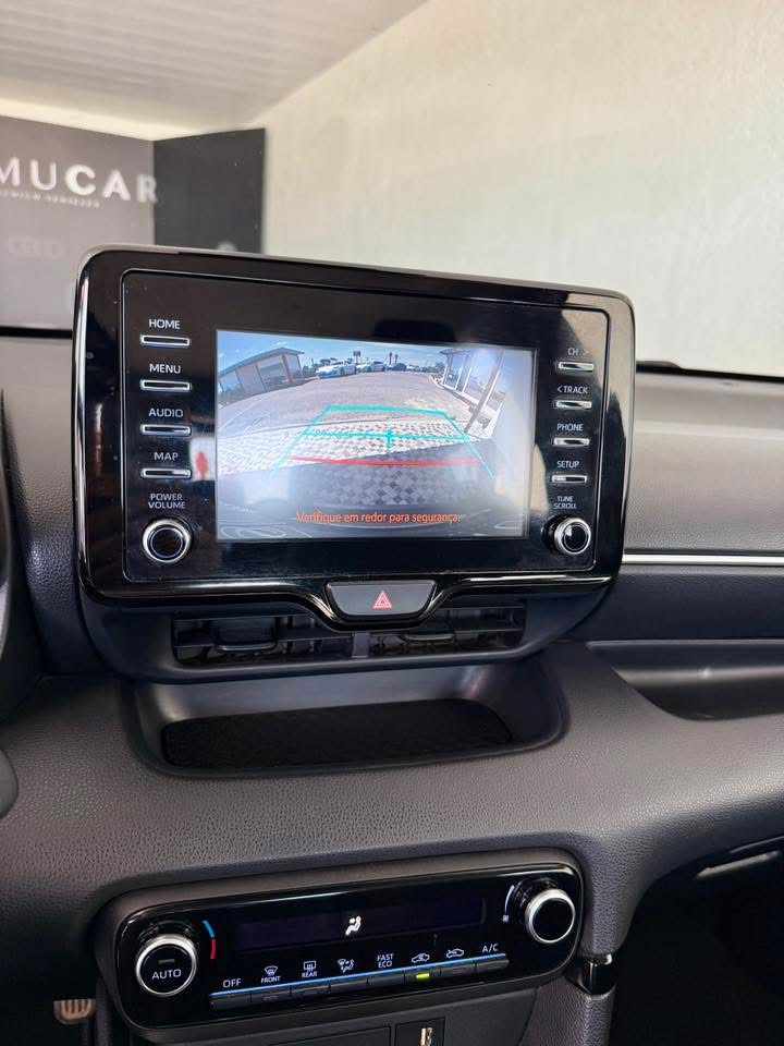 toyota-yaris-1-5-hybrid-2022-gasolina-1490cc
