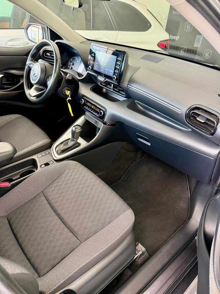 toyota-yaris-1-5-hybrid-2022-gasolina-1490cc
