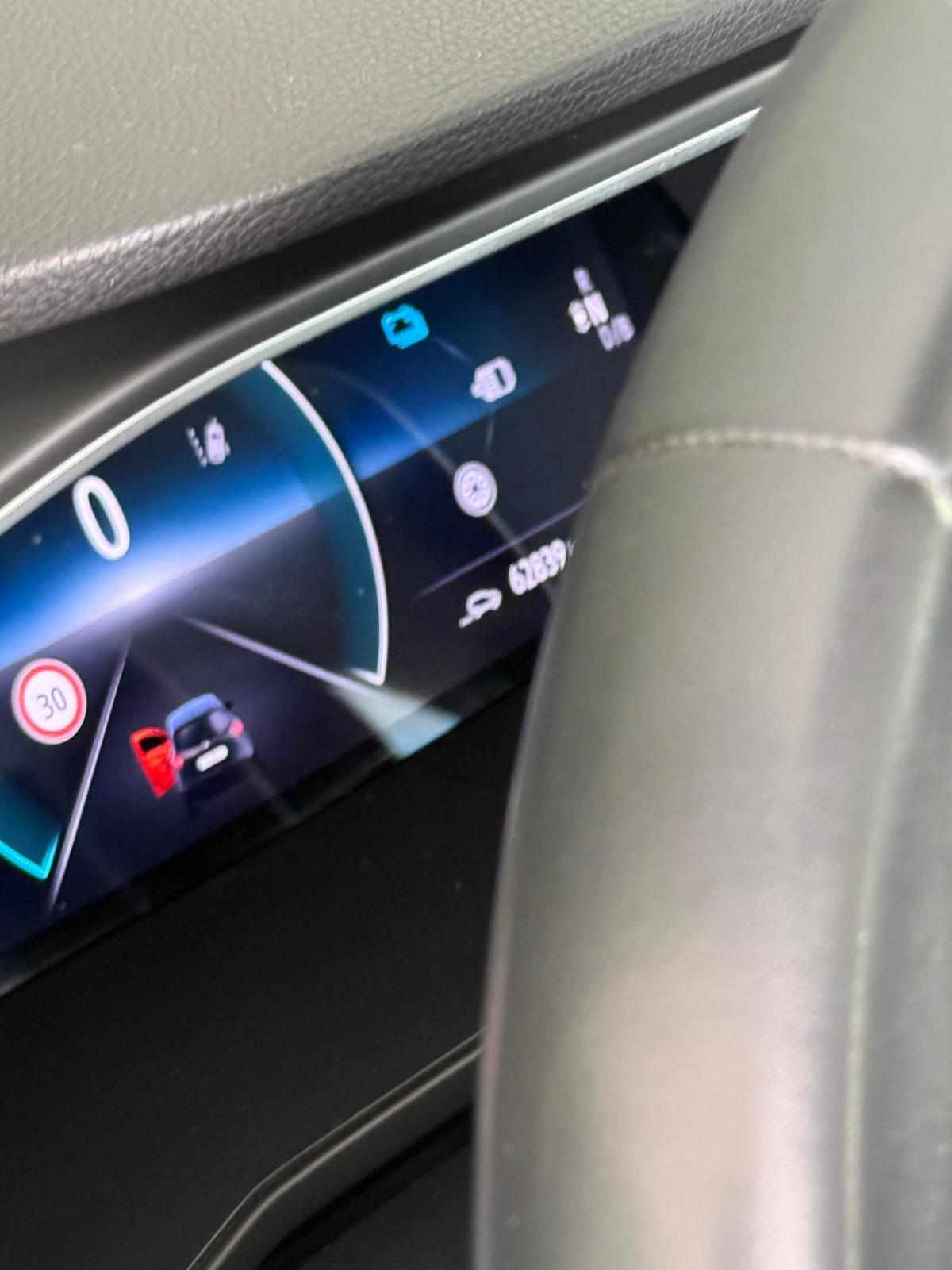 renault-zoe-r135-52-kwh-2021-eletrico