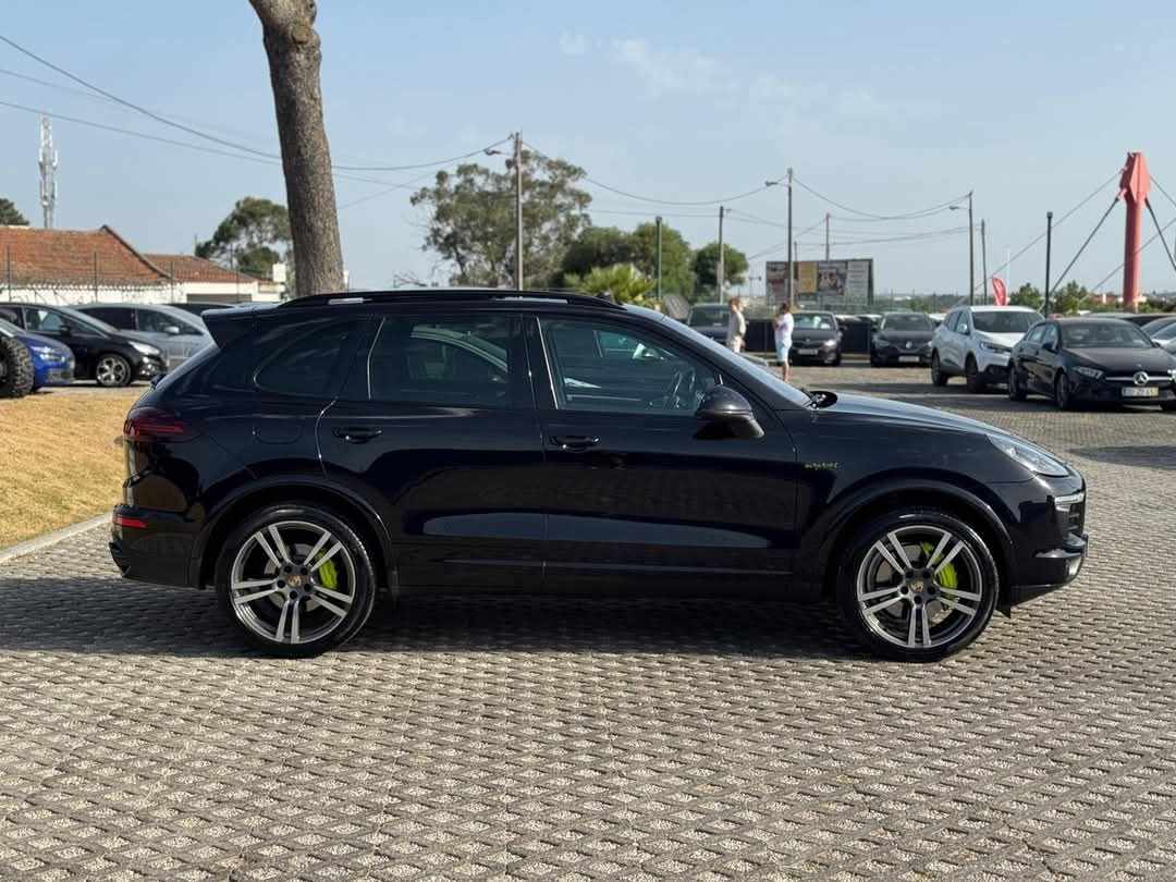 porsche-cayenne-s-3-0-v6-e-hybrid-2017-gasolina-2995cc