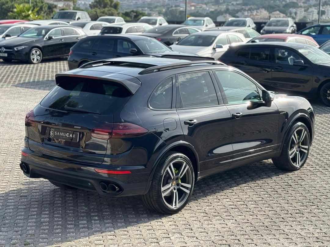 porsche-cayenne-s-3-0-v6-e-hybrid-2017-gasolina-2995cc