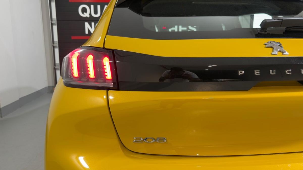 peugeot-208-2020-gasolina-1199cc
