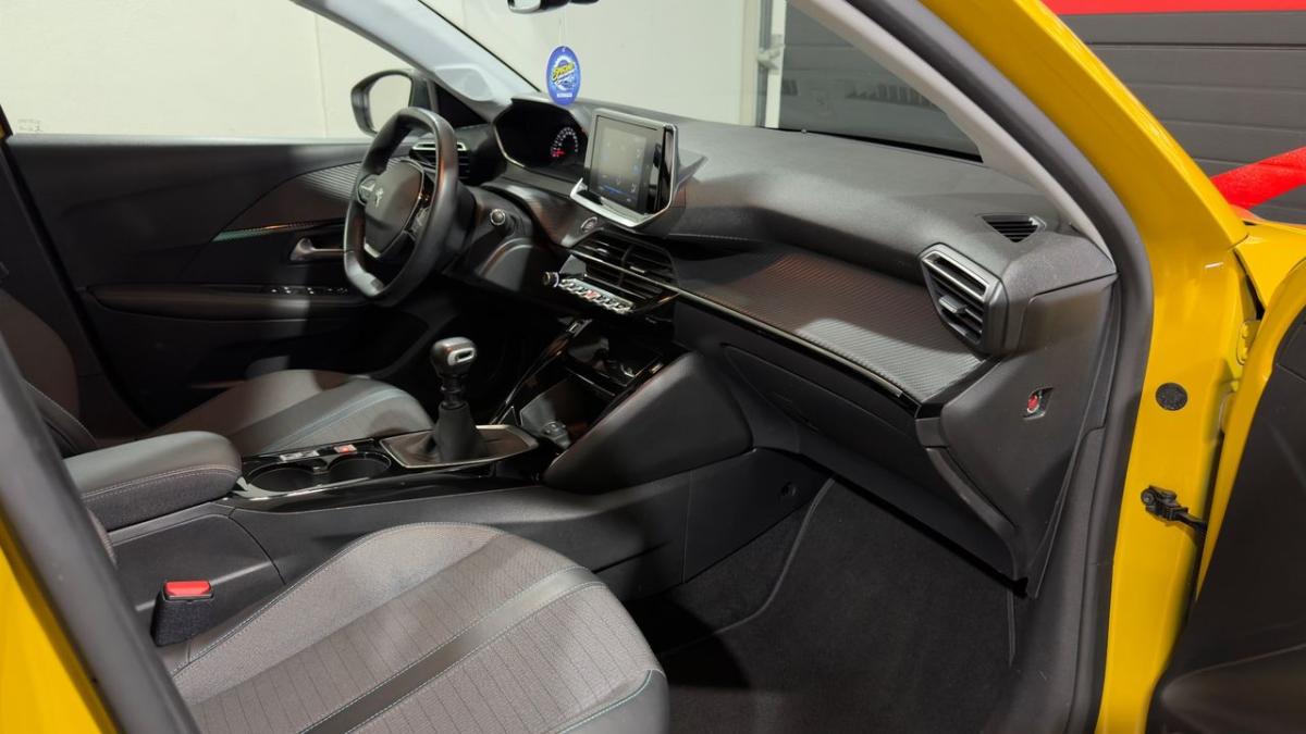 peugeot-208-2020-gasolina-1199cc