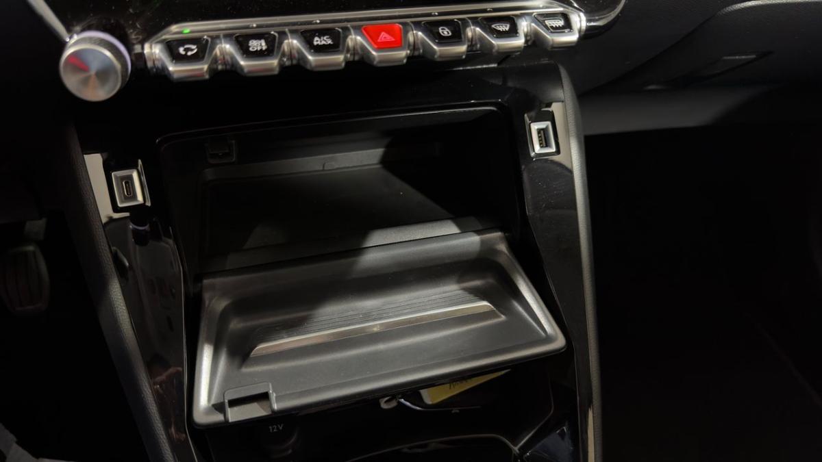peugeot-208-2020-gasolina-1199cc