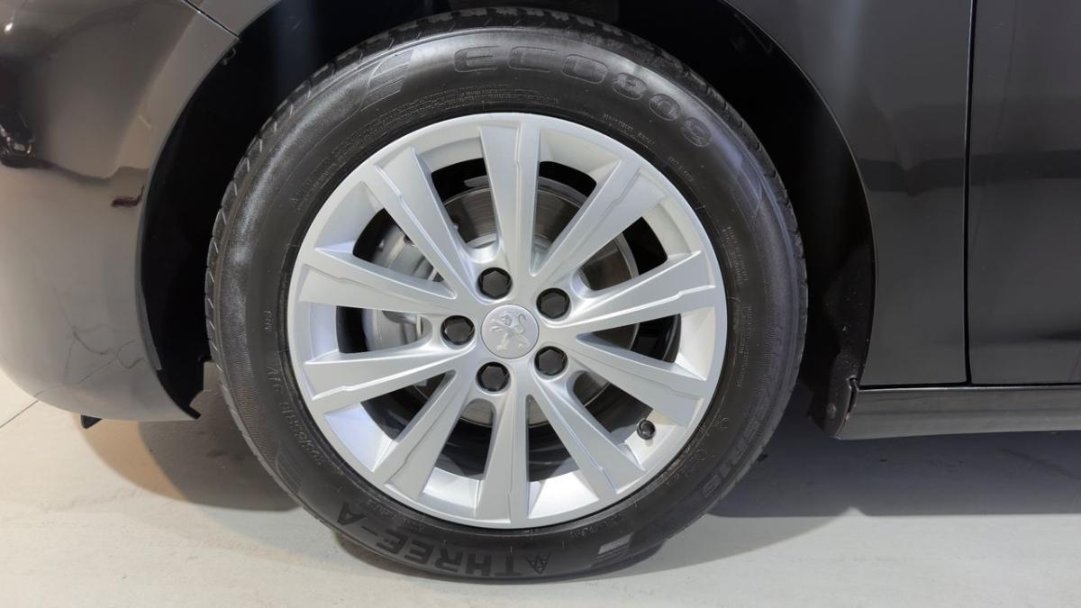 peugeot-308-2015-diesel-1560cc
