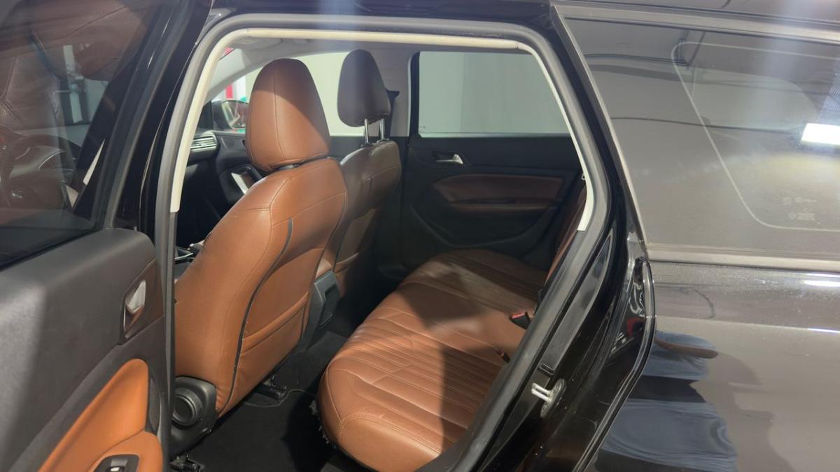 peugeot-308-2015-diesel-1560cc