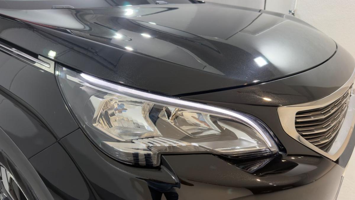 peugeot-5008-2019-gasolina-1199cc