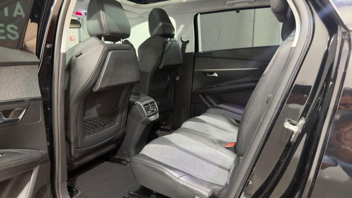 peugeot-5008-2019-gasolina-1199cc