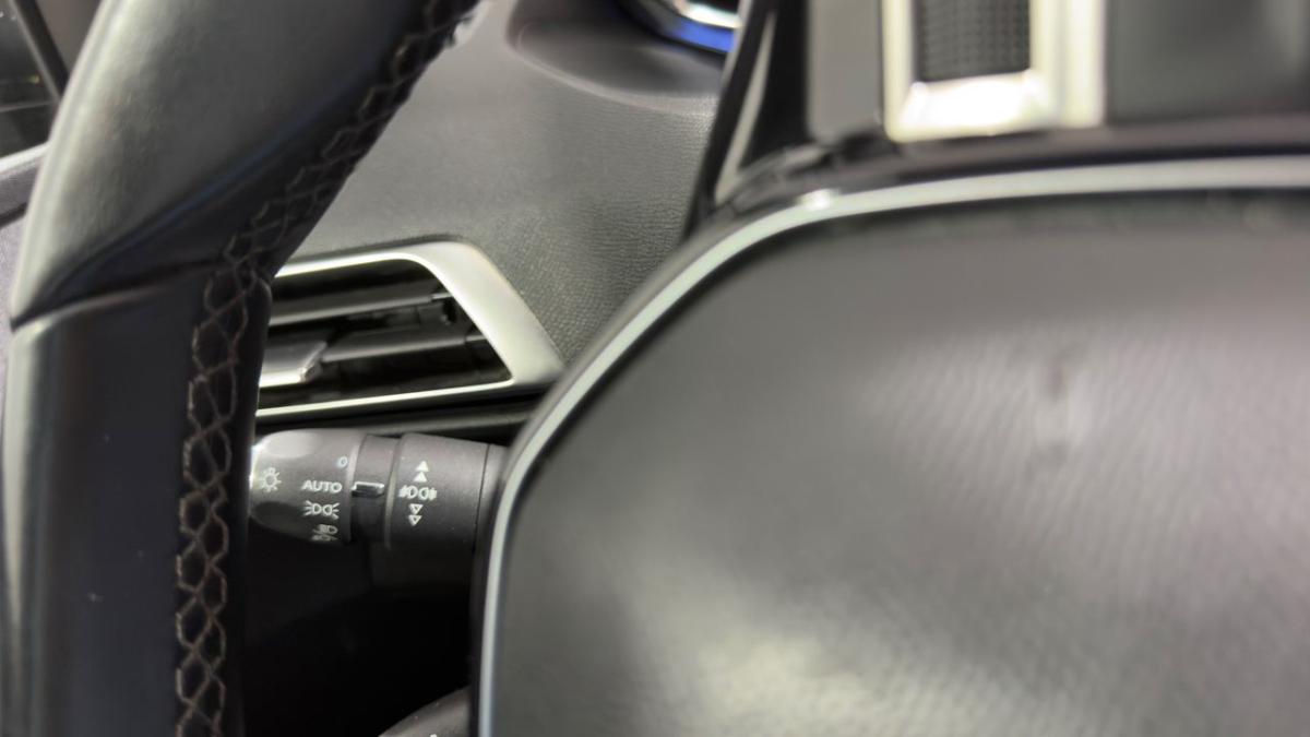 peugeot-5008-2019-gasolina-1199cc