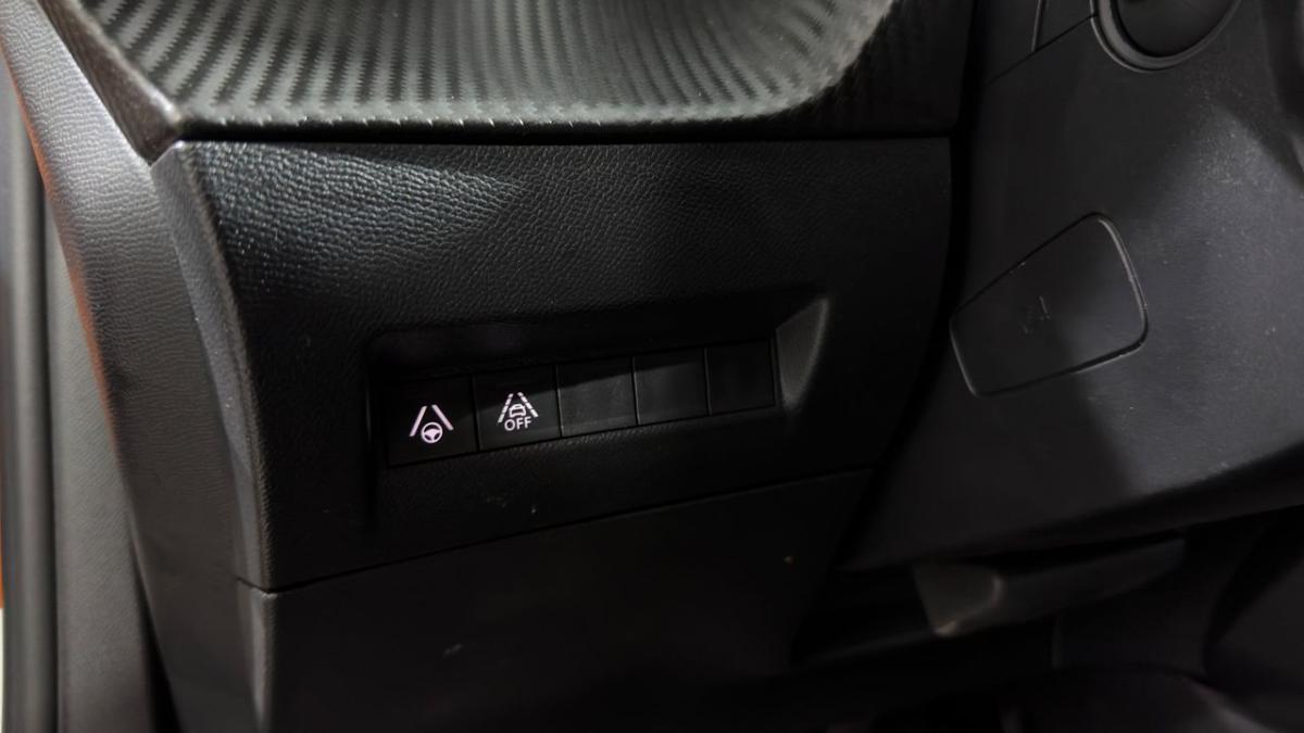 peugeot-2008-2020-gasolina-1199cc