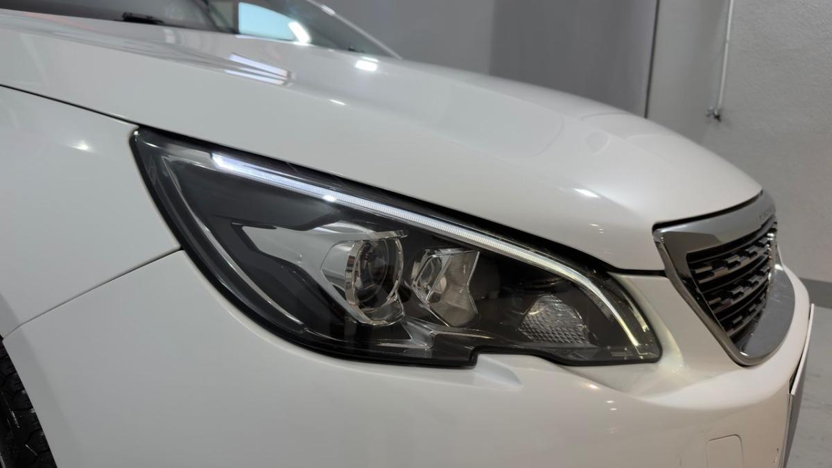 peugeot-308-2019-gasolina-1199cc