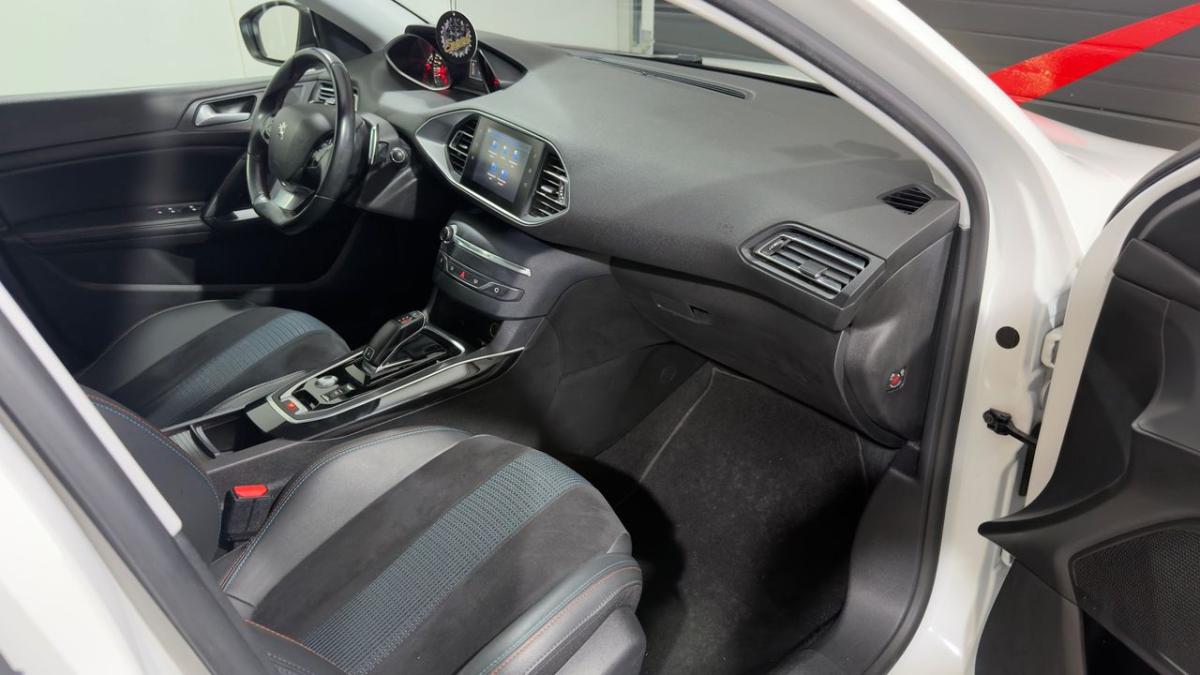 peugeot-308-2019-gasolina-1199cc