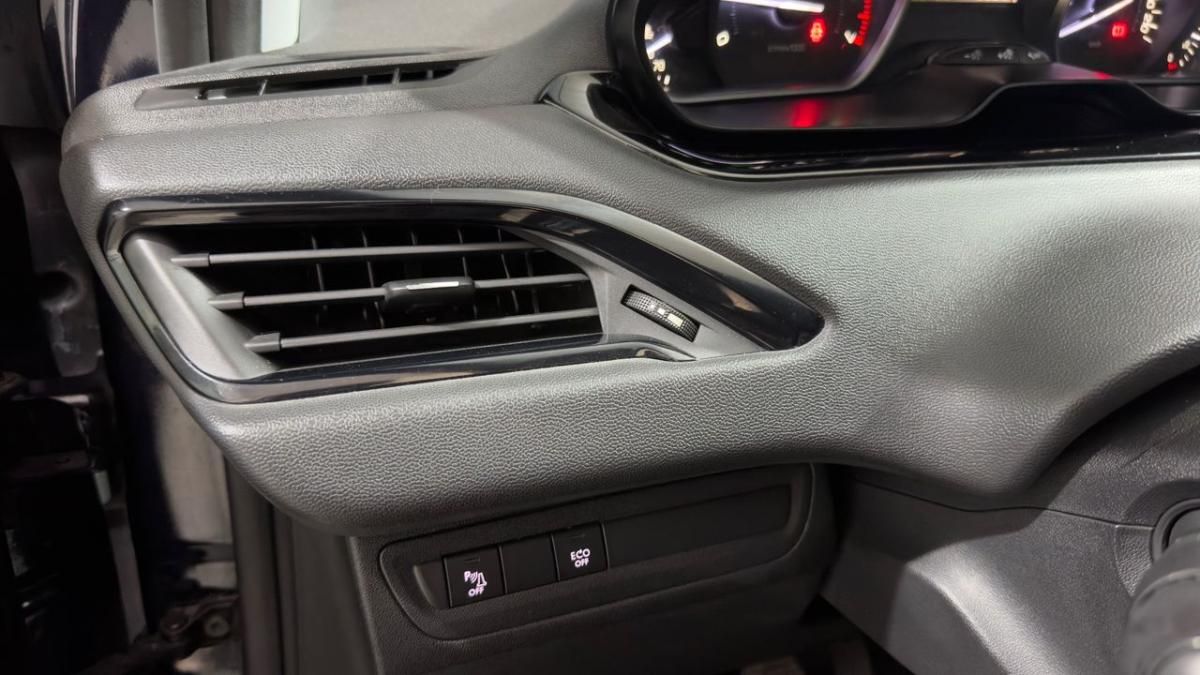 peugeot-208-2019-gasolina-1199cc