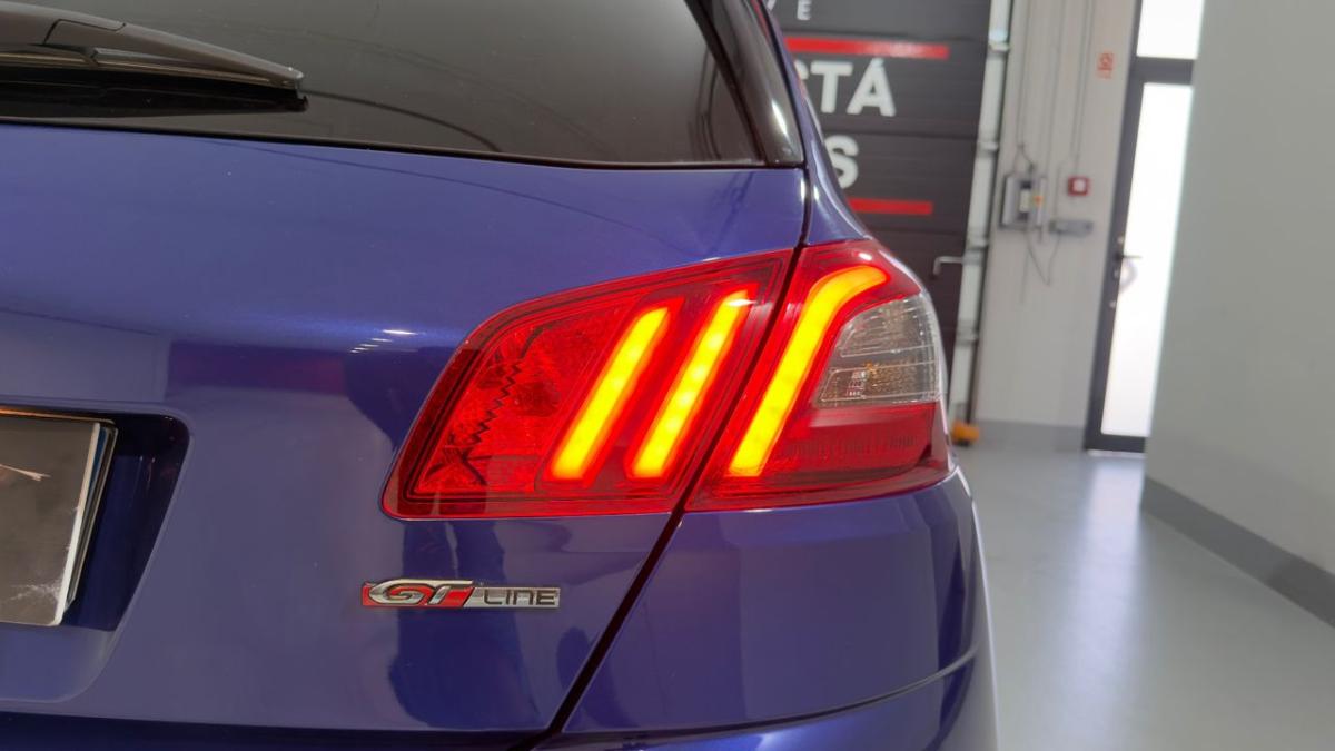 peugeot-308-2020-gasolina-1199cc