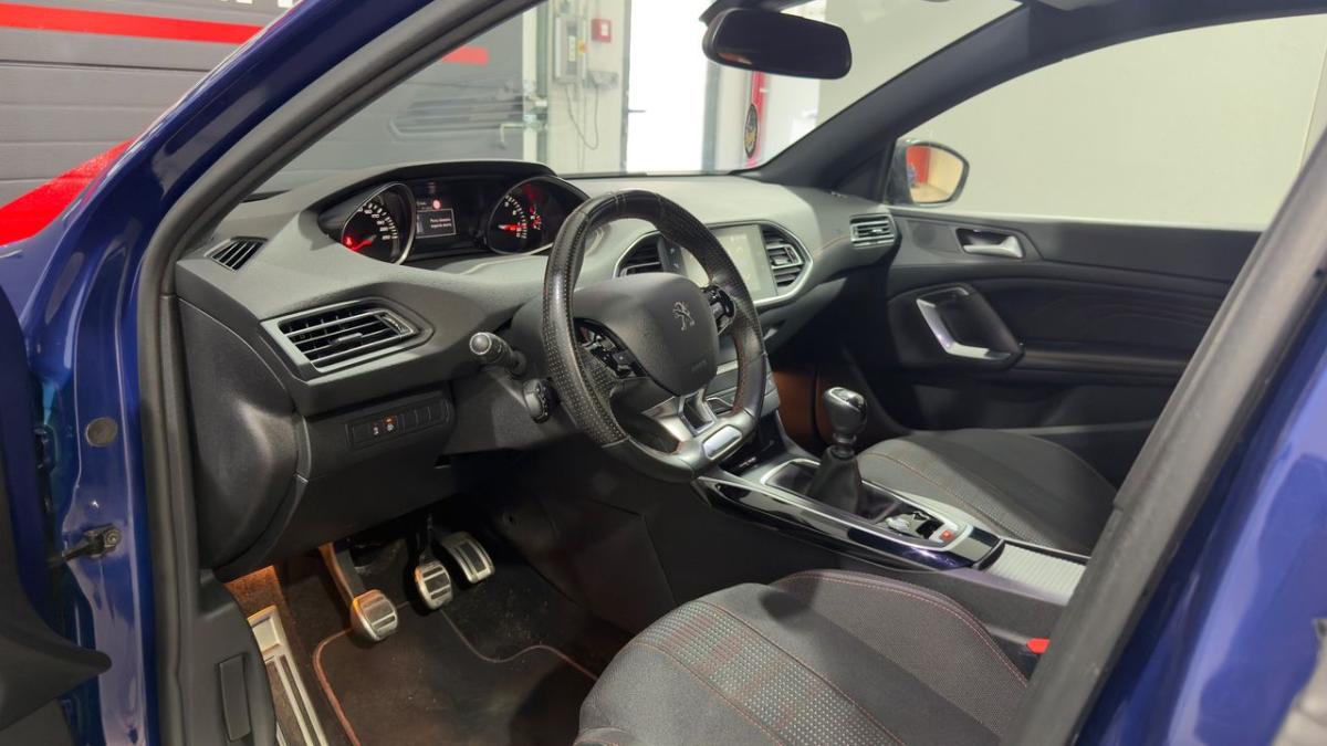 peugeot-308-2020-gasolina-1199cc