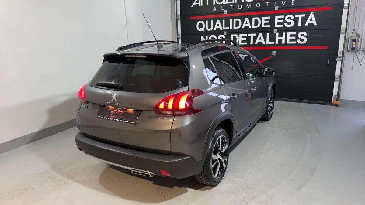 peugeot-2008-2018-gasolina-1199cc