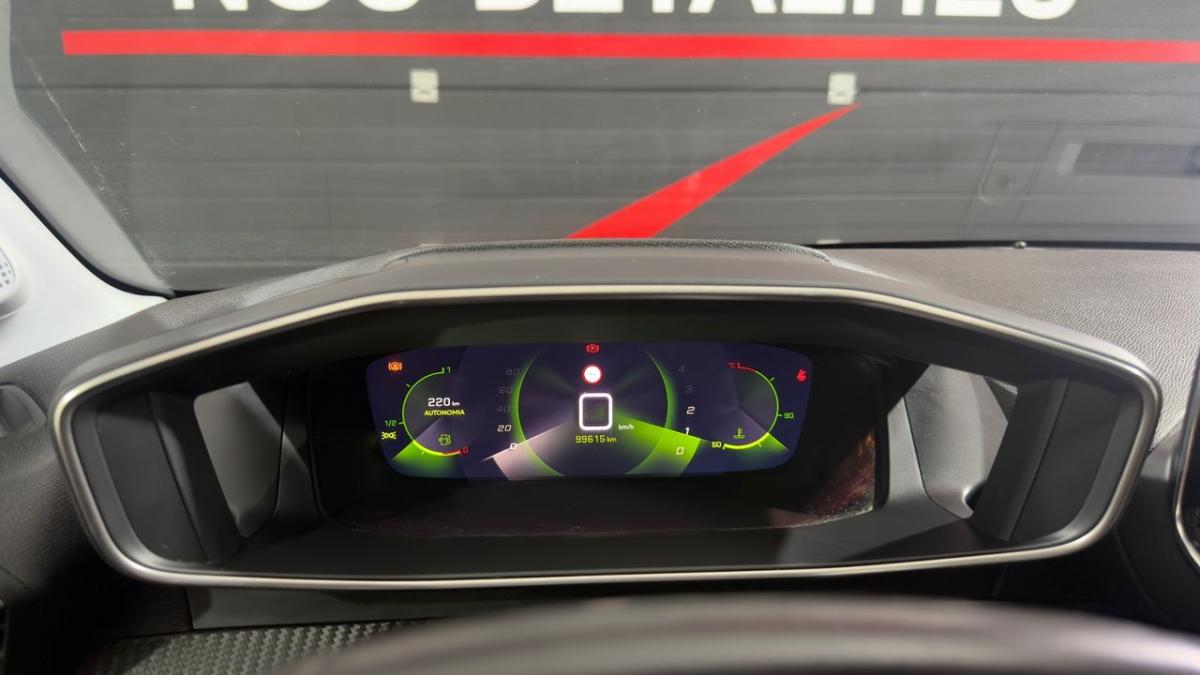 peugeot-208-2019-gasolina-1199cc