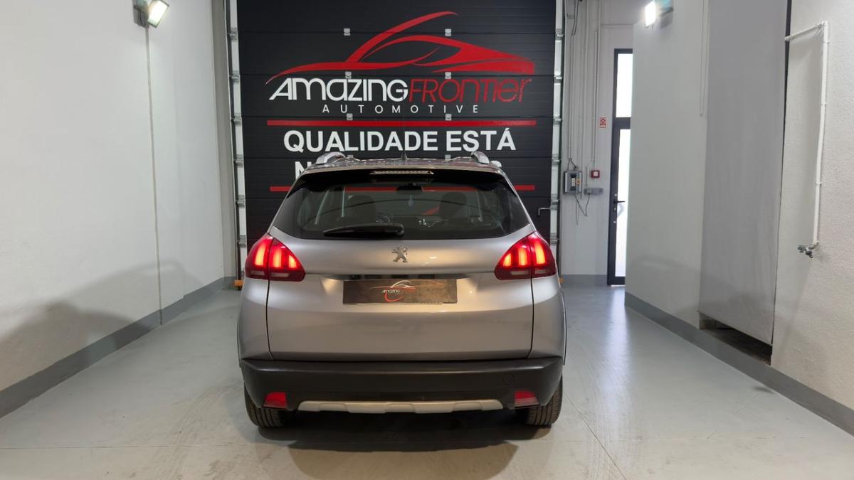 peugeot-2008-2018-gasolina-1199cc