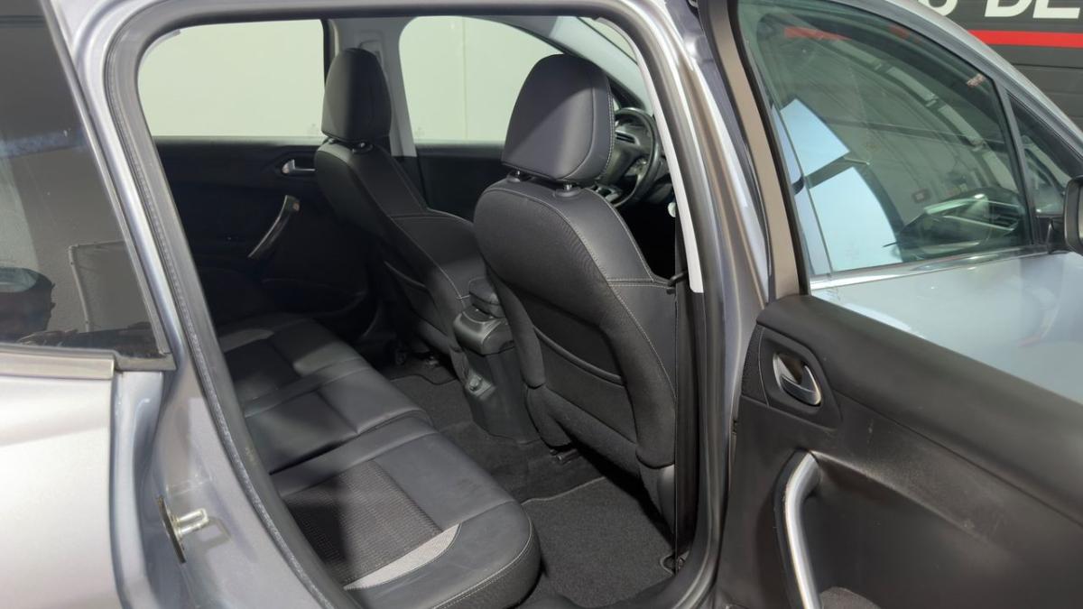 peugeot-2008-2018-gasolina-1199cc