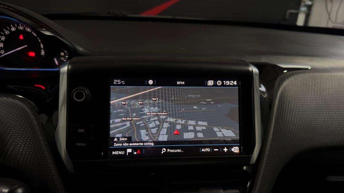 peugeot-2008-2018-gasolina-1199cc