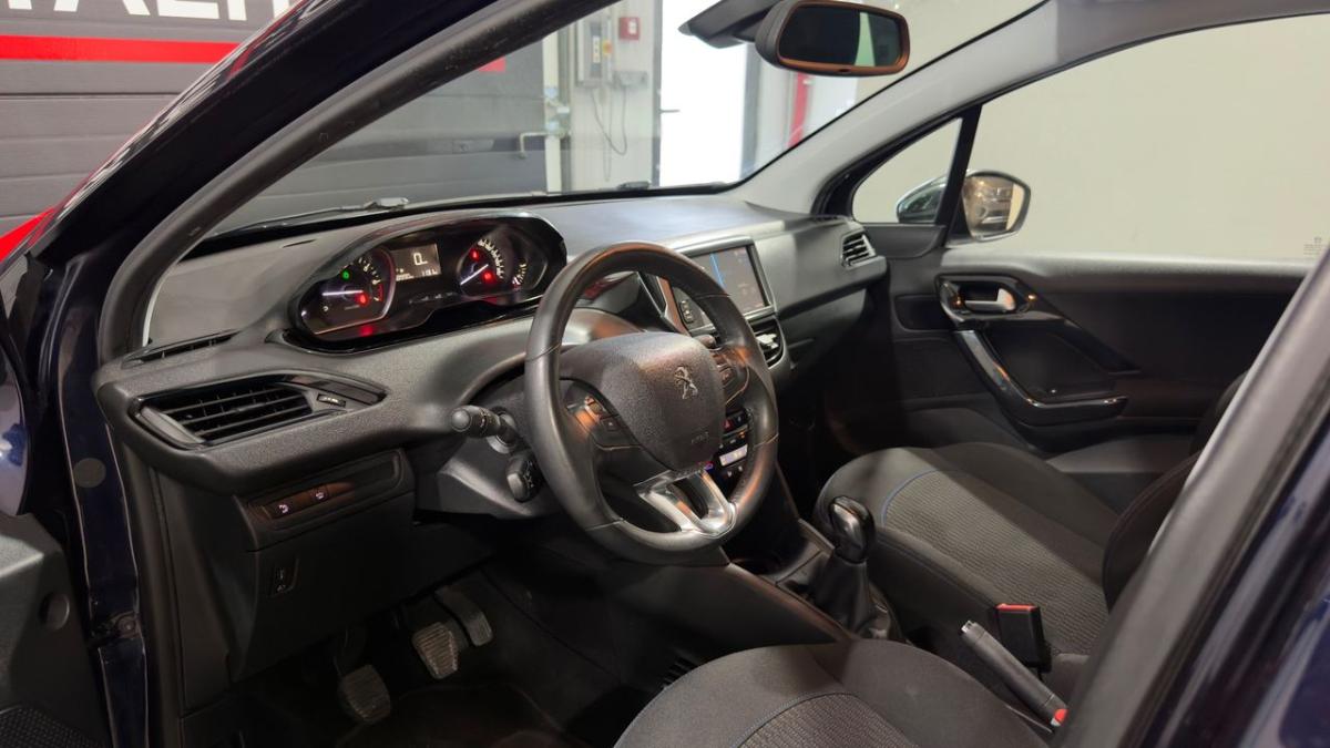peugeot-208-2019-gasolina-1199cc