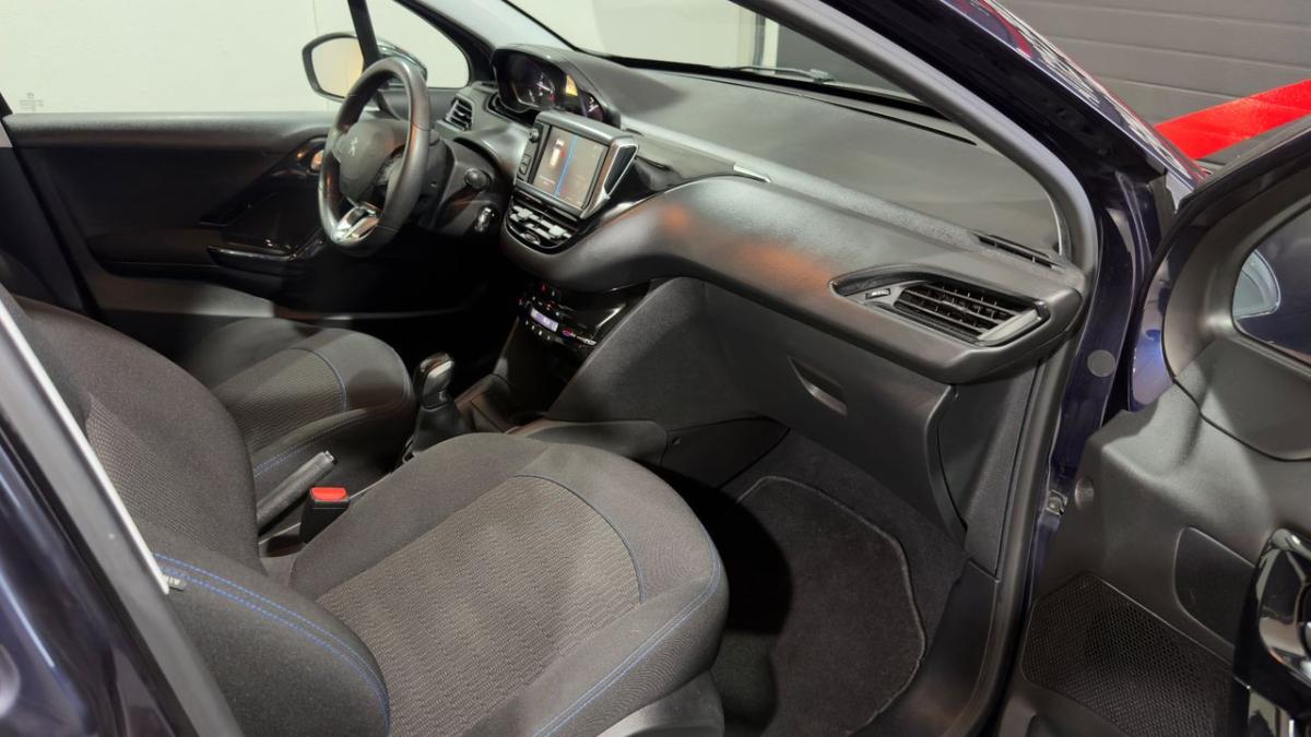 peugeot-208-2019-gasolina-1199cc