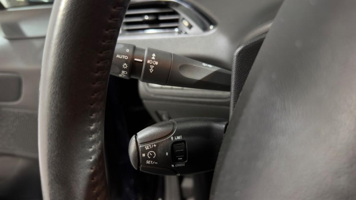 peugeot-208-2019-gasolina-1199cc