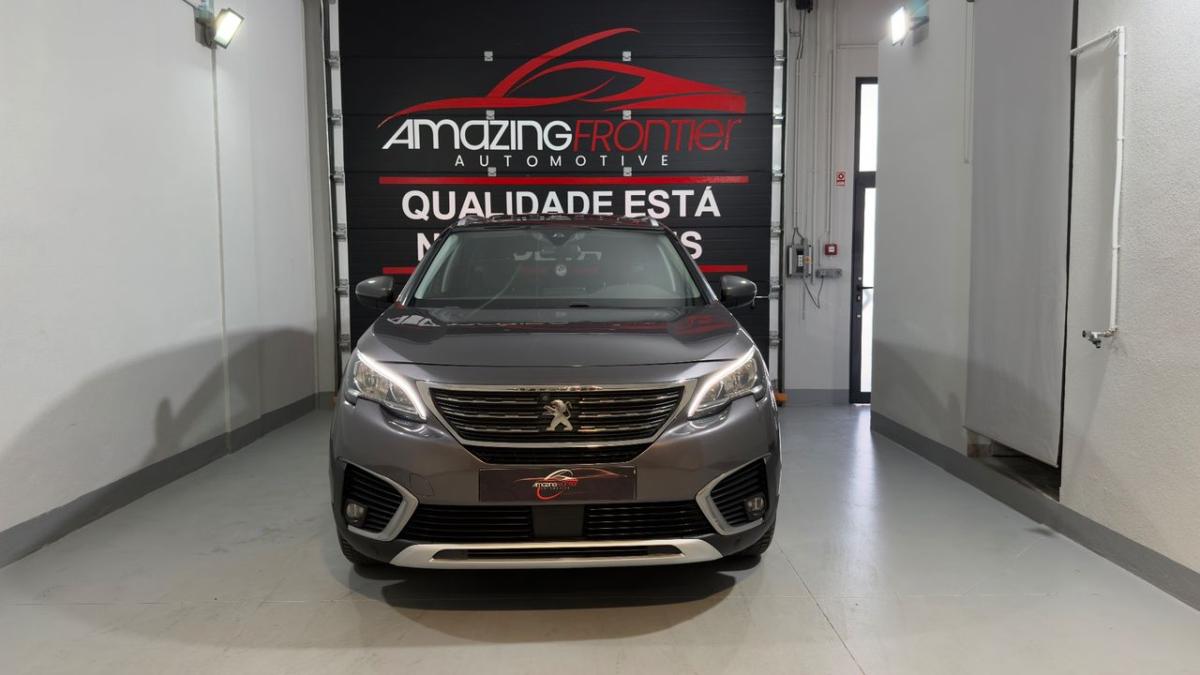 peugeot-5008-2019-gasolina-1199cc
