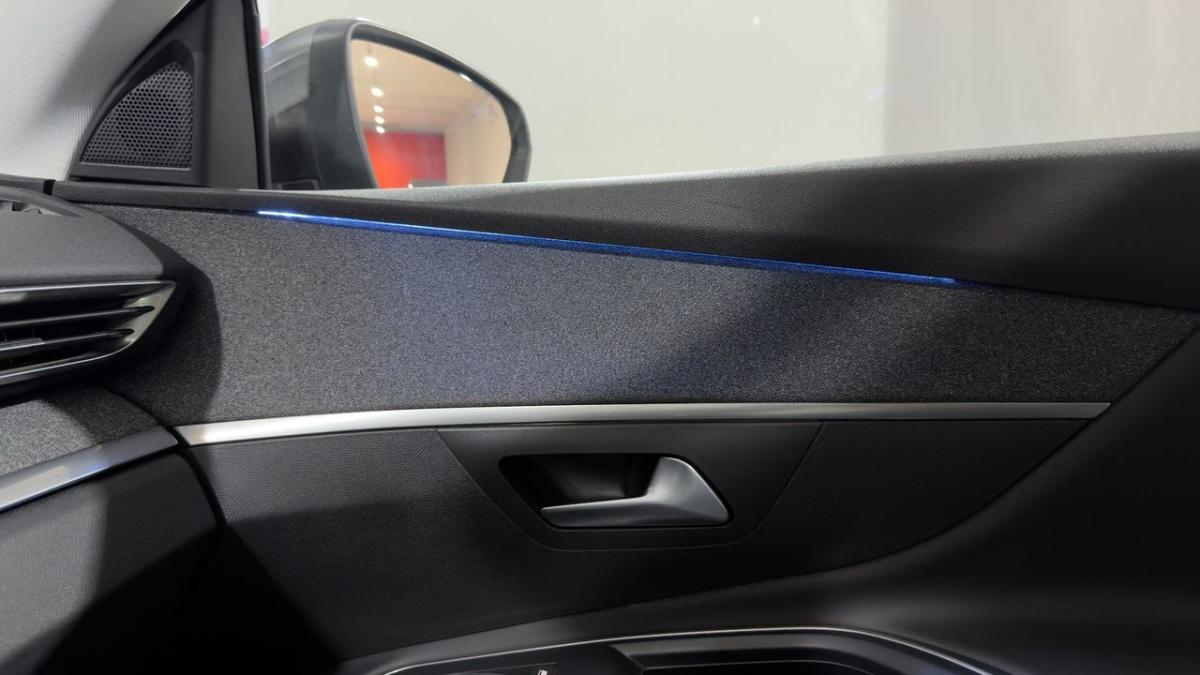 peugeot-5008-2019-gasolina-1199cc