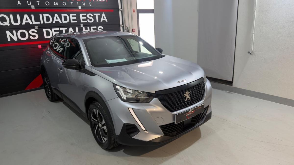 peugeot-2008-2023-gasolina-1199cc