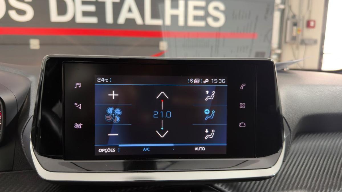 peugeot-2008-2023-gasolina-1199cc