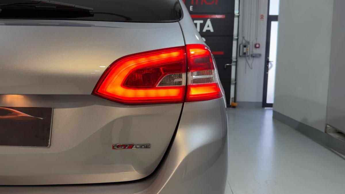 peugeot-308-2019-gasolina-1199cc
