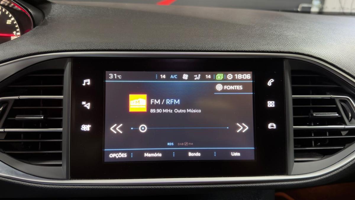 peugeot-308-2019-gasolina-1199cc