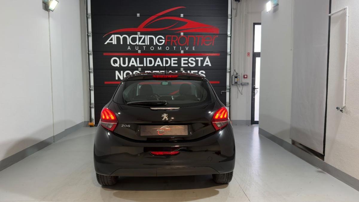 peugeot-208-2018-gasolina-1199cc