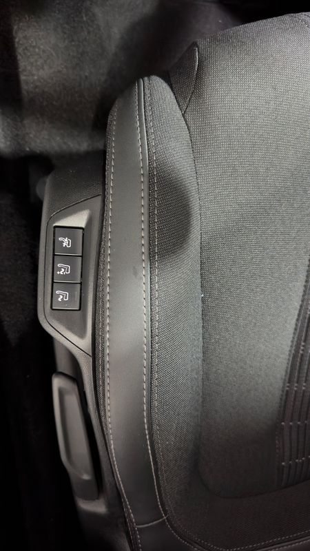 peugeot-308-2021-gasolina-1199cc