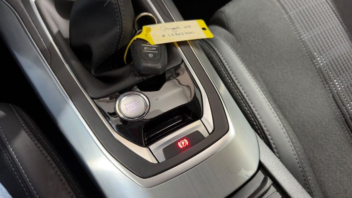 peugeot-308-2021-gasolina-1199cc