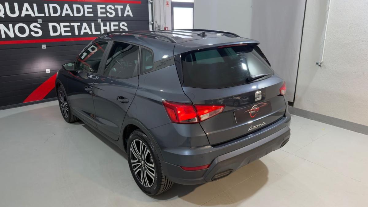 seat-arona-2022-gasolina-999cc