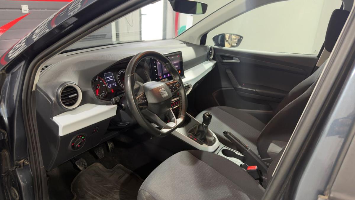 seat-arona-2022-gasolina-999cc