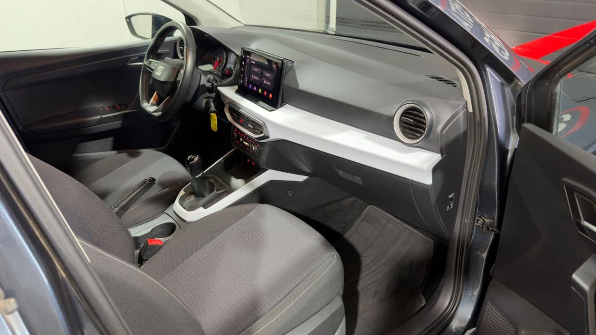 seat-arona-2022-gasolina-999cc