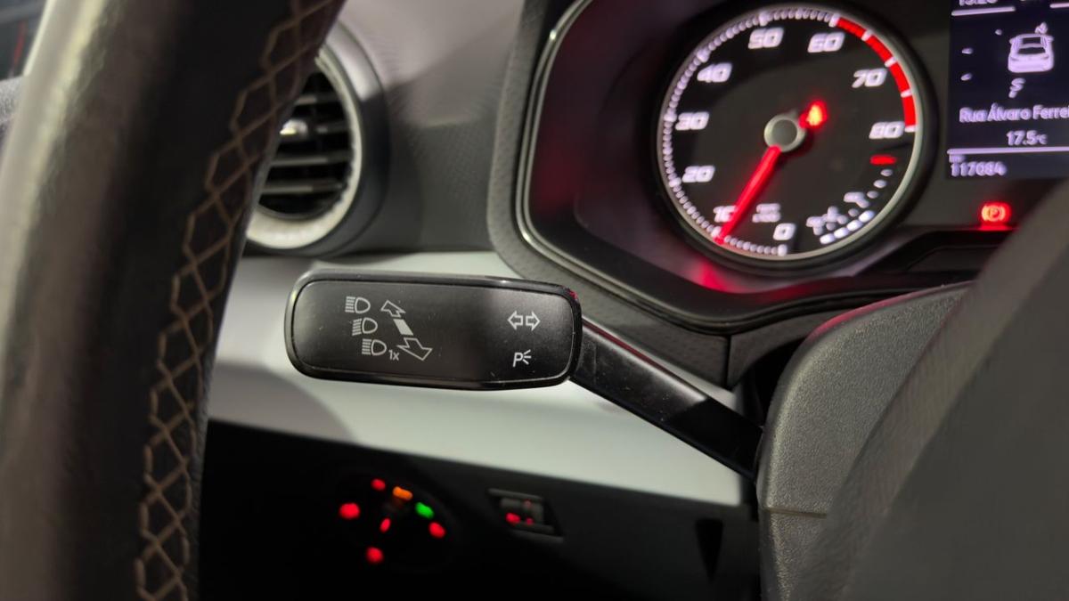 seat-arona-2022-gasolina-999cc