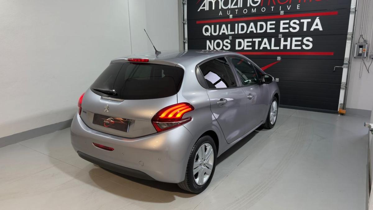 peugeot-208-2019-gasolina-1199cc
