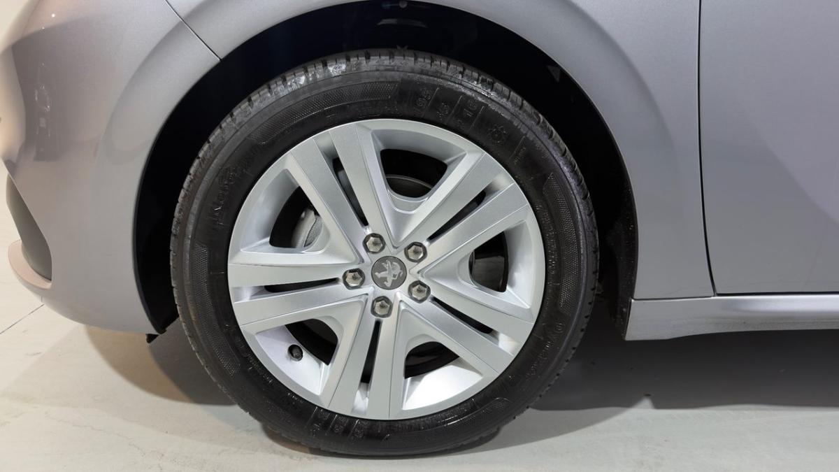 peugeot-208-2019-gasolina-1199cc