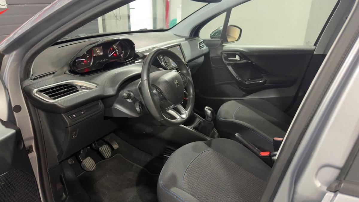 peugeot-208-2019-gasolina-1199cc