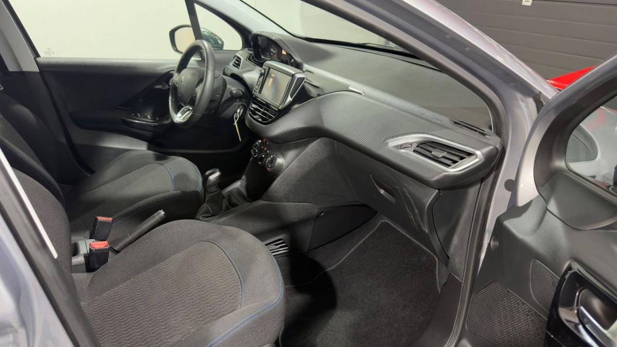 peugeot-208-2019-gasolina-1199cc