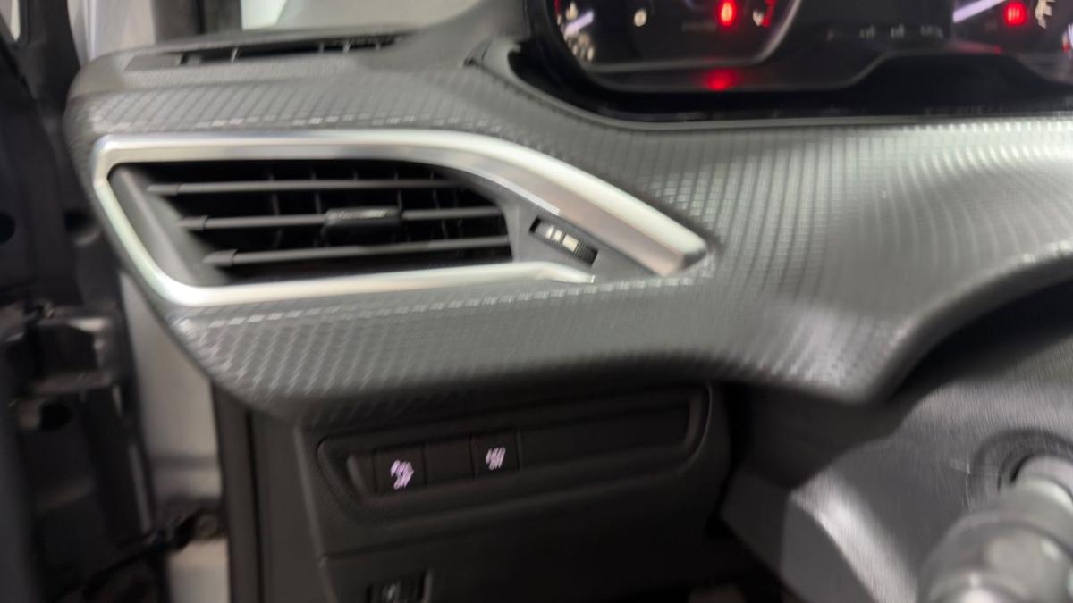 peugeot-208-2019-gasolina-1199cc